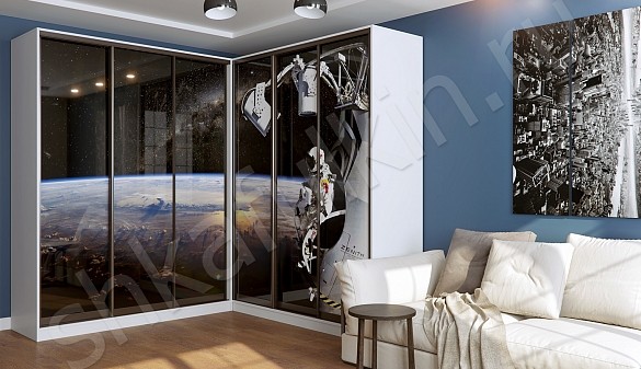 Угловой шкаф-купе Космос