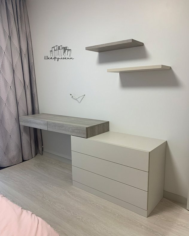 Заказ №8828 Светлые  3х створчатые  