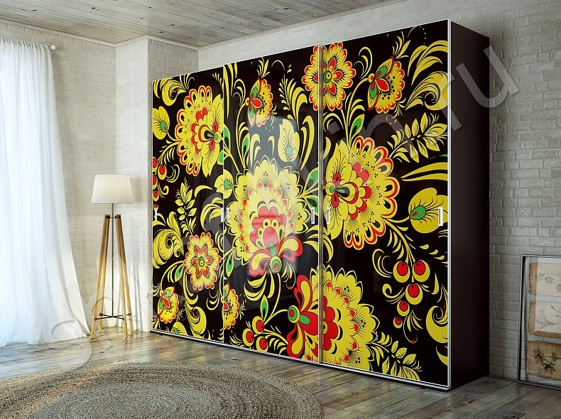 Корпусный шкаф-купе Хохлома