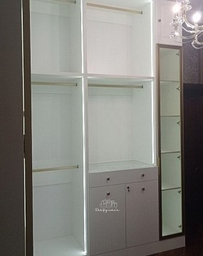 Изображение Заказ №13162 Древесный Неоклассика  Гардеробная 